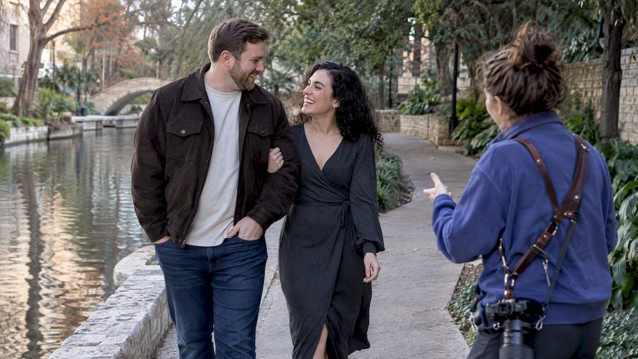 Engagement Announcement Photos: A Photographer’s Fix for Stiff Poses